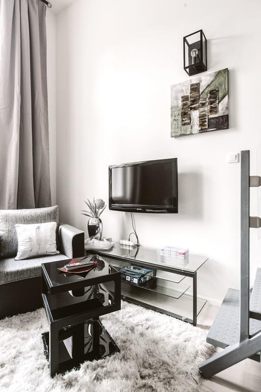 First At Andrassy Apartment Budapest Ngoại thất bức ảnh