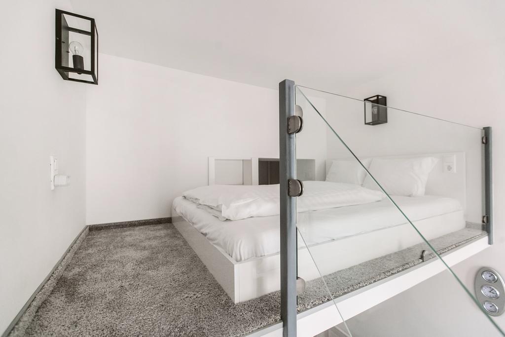 First At Andrassy Apartment Budapest Ngoại thất bức ảnh